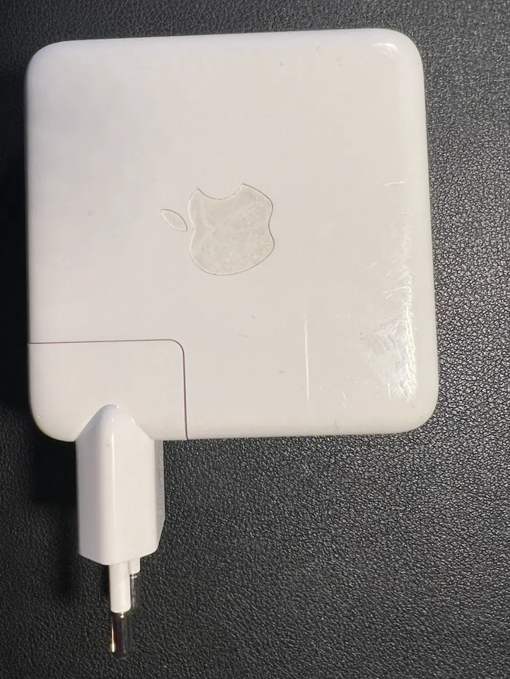 Adapter, Apple, God