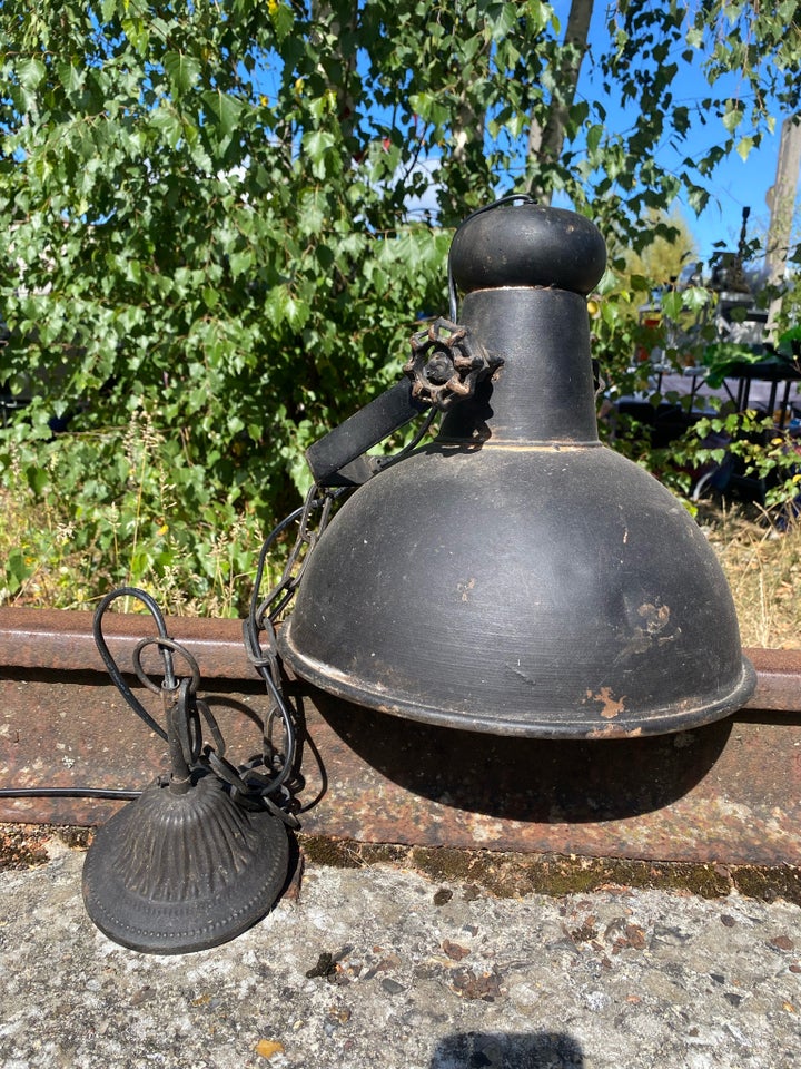 Anden loftslampe