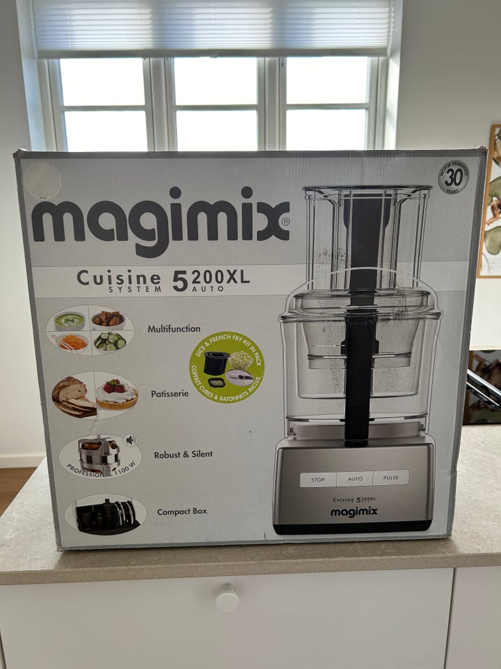 Magimix 5200 XL  foodproces