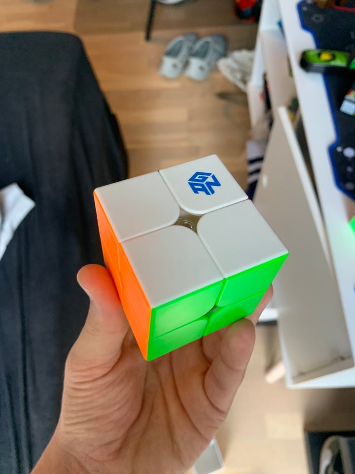 Samlefigurer, Rubiks cube Gan251 M