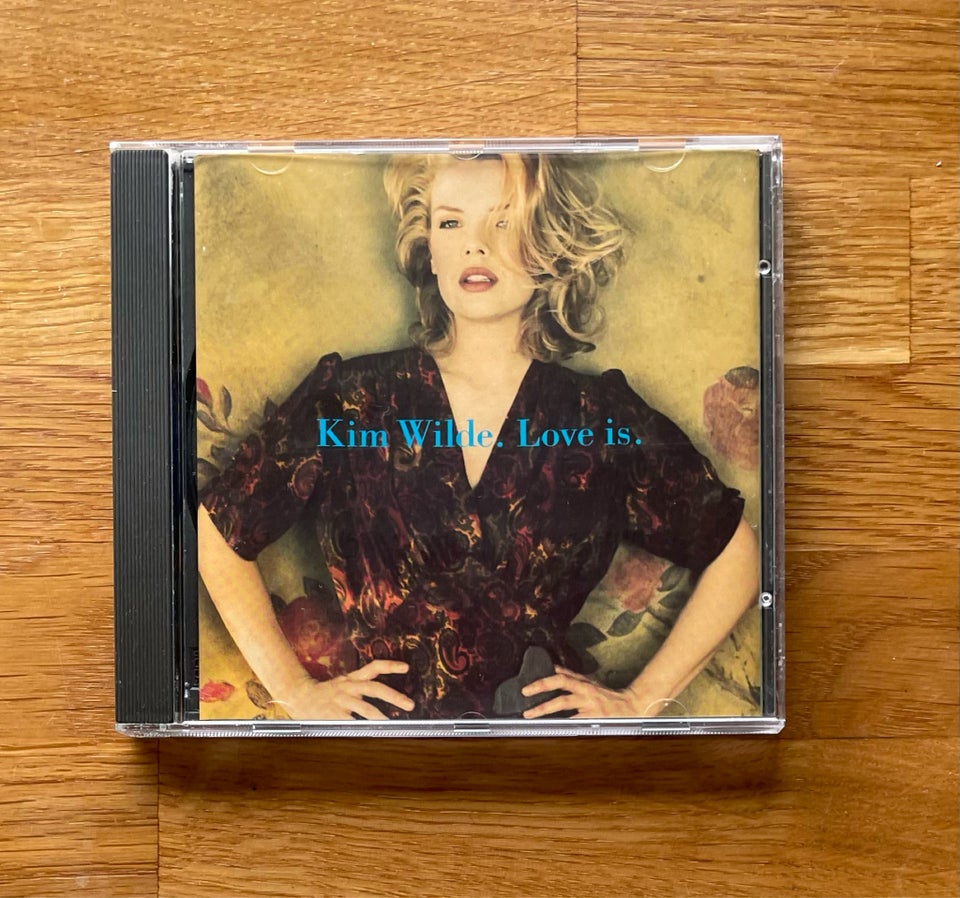 Kim Wilde: Love Is, pop