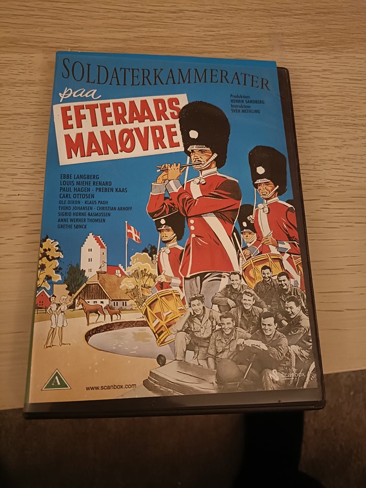 Efteraars manøvre, DVD, komedie