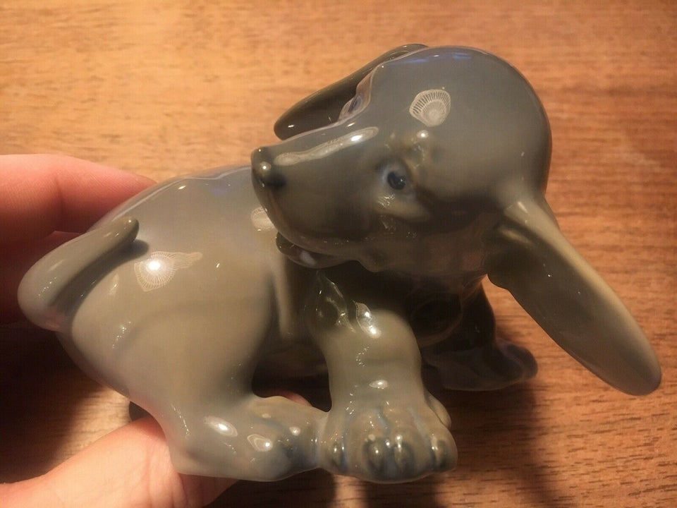 Porcelænsfigur Grævlingehund