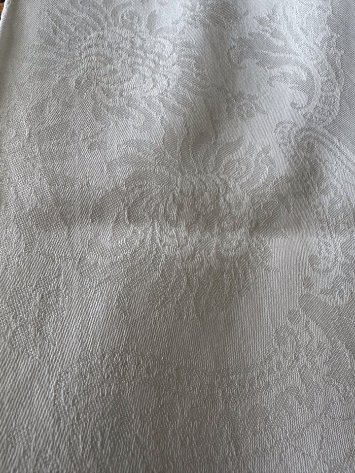 Vintage damask dug, Klassisk