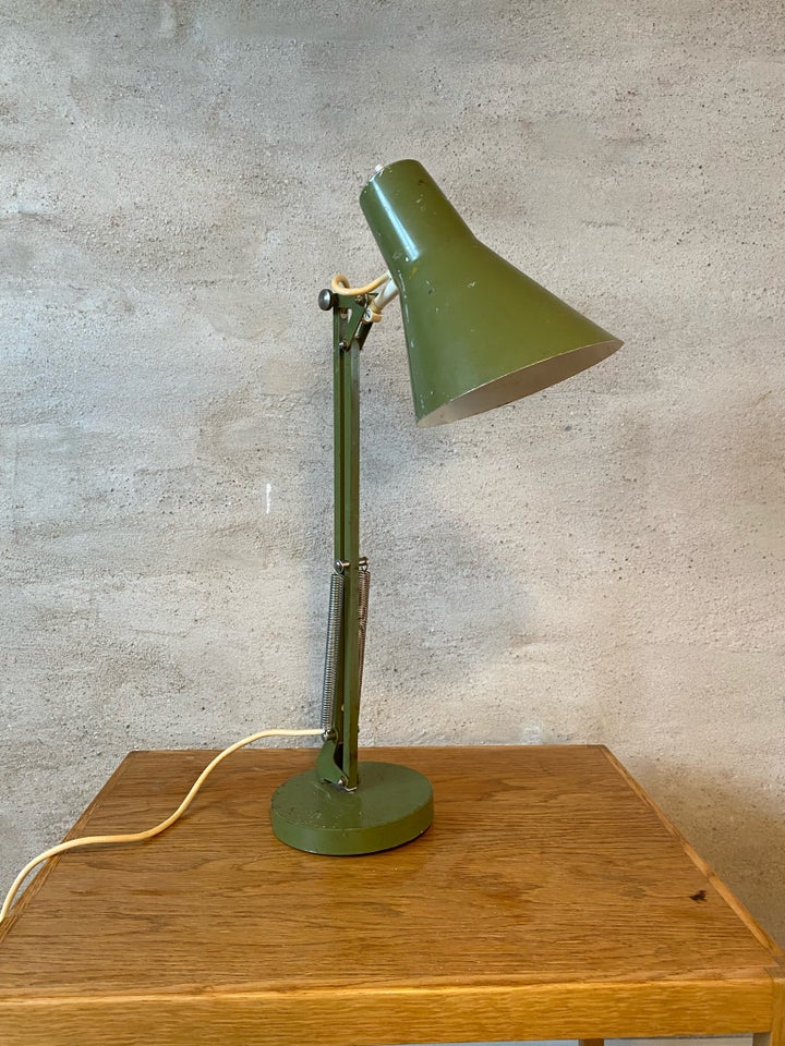 Arkitektlampe, Retro