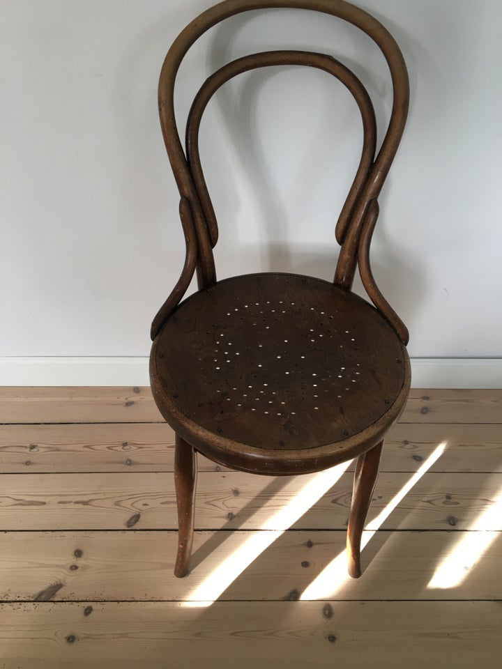 Anden arkitekt Wiener Thonet