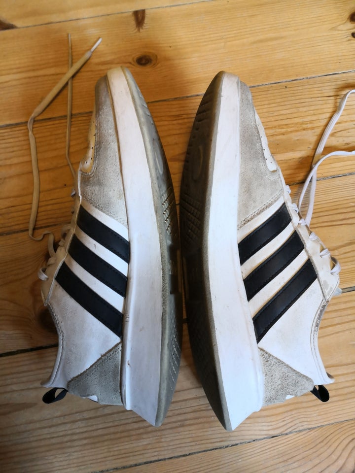 Sneakers, str. 41,5, Adidas