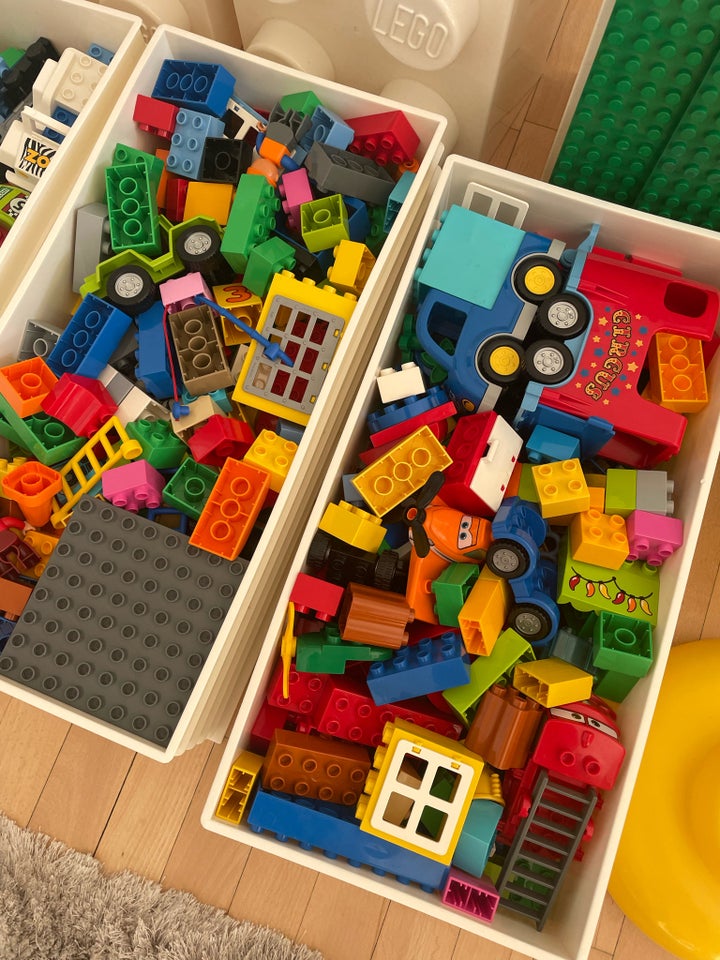 Lego Duplo, Duplo