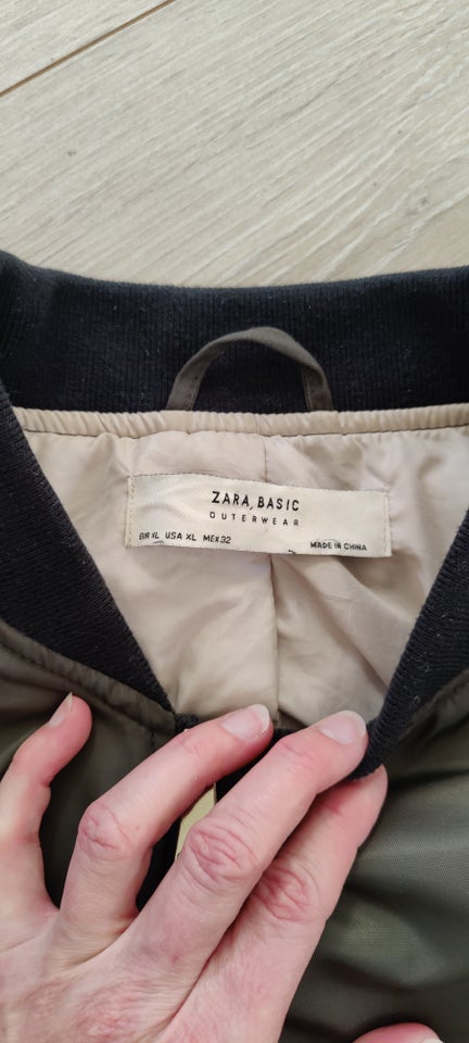 Jakke, str. 42, Zara