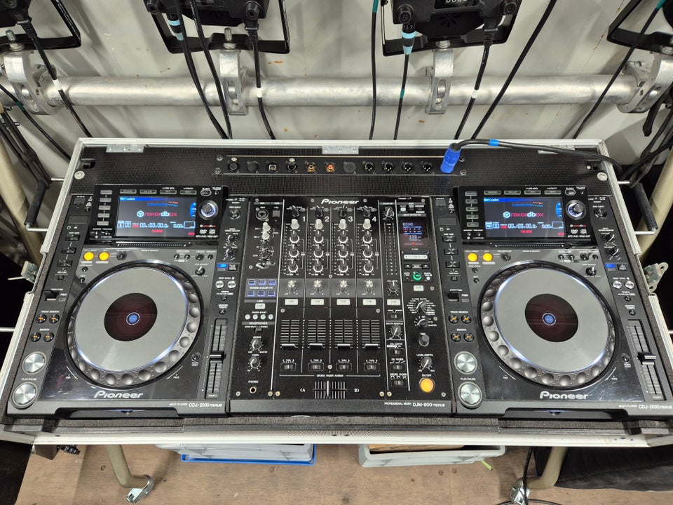 Pioneer Pult CDJ-2000NXS,