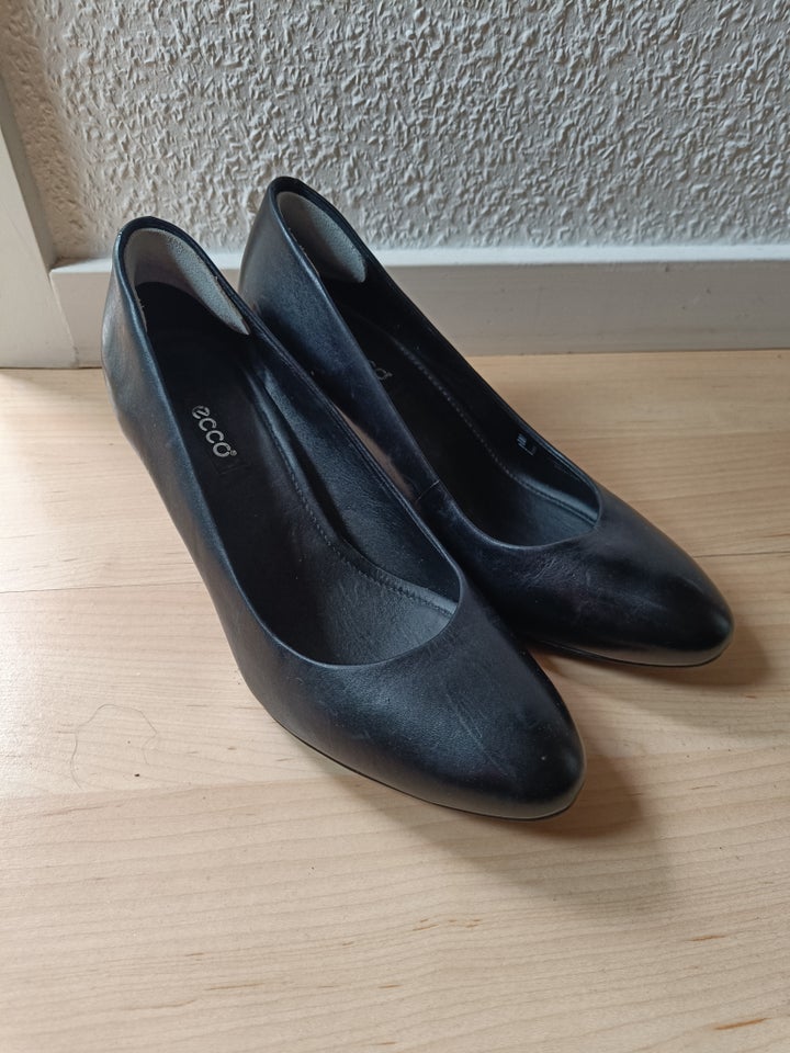 Pumps, str. 41, Ecco