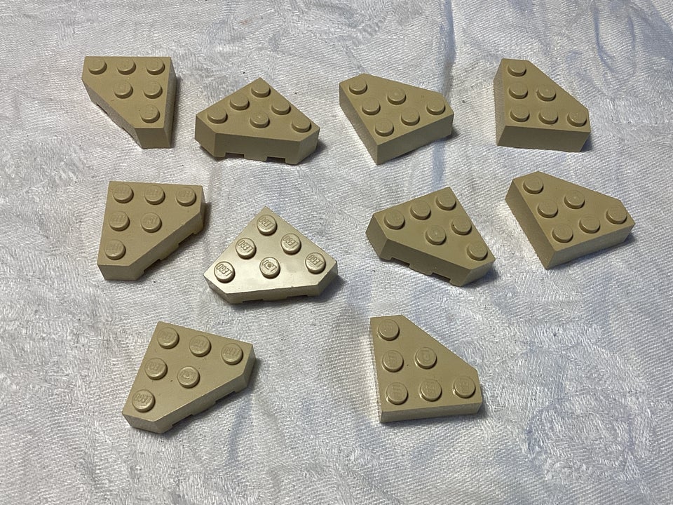 Lego andet, Tan Wedge 3 x 3 Facet