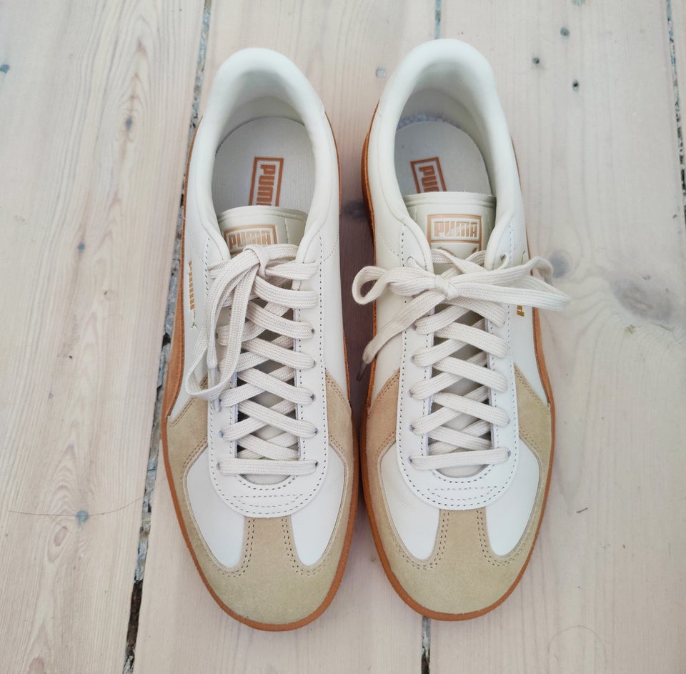 Sneakers, Puma army trainer