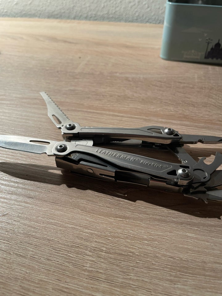 Multitool, Leatherman