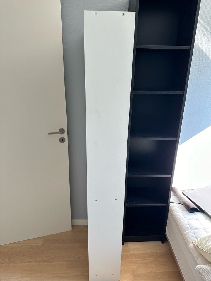 Reol IKEA b: 60 d: 24 h: 180