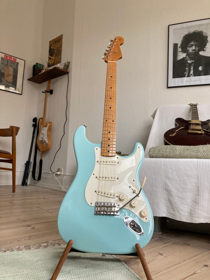 Elguitar, Fender (Mex.)