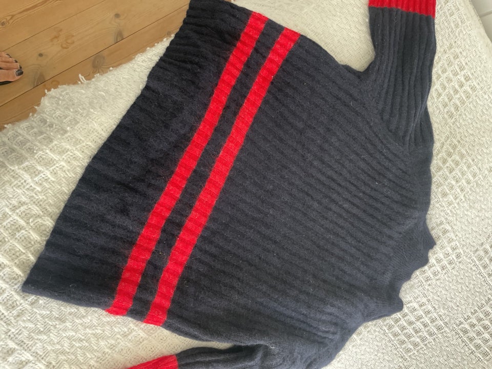 Sweater, By Malene BIrger, str. 34