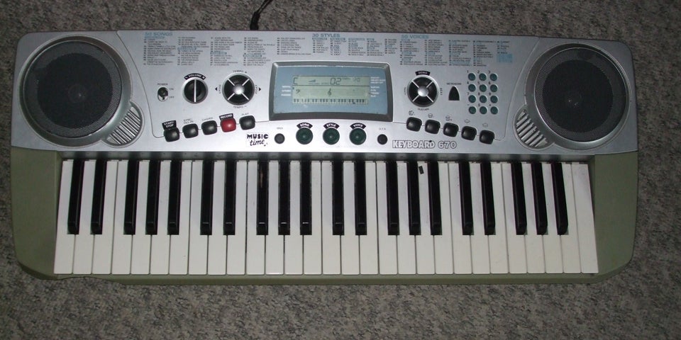 Synthesizer MusicTime 670