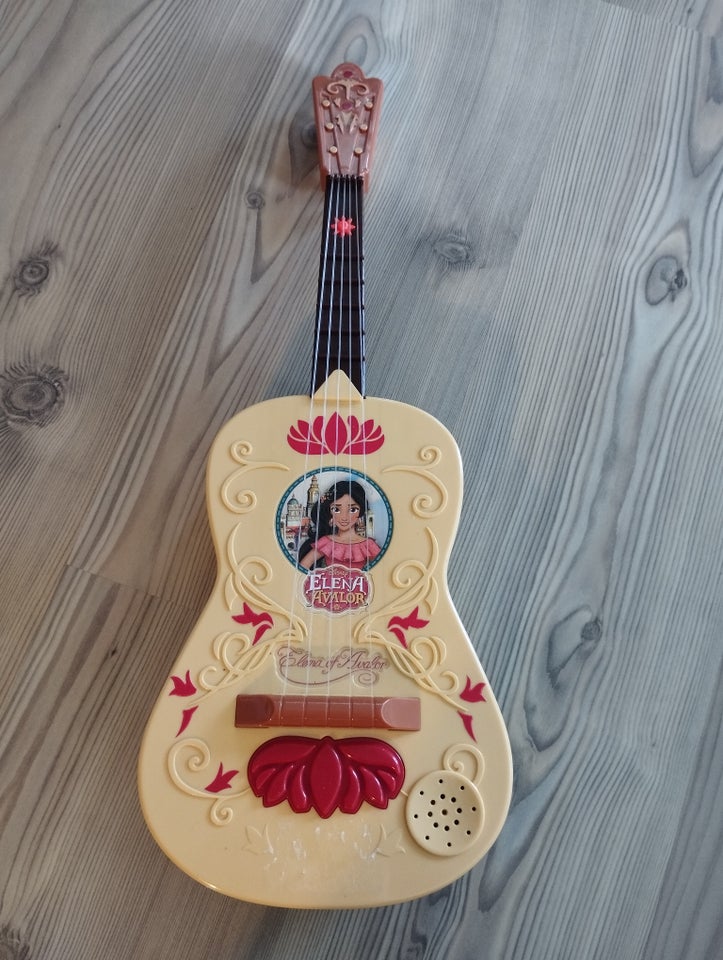 Andet legetøj, Vaiana guitar