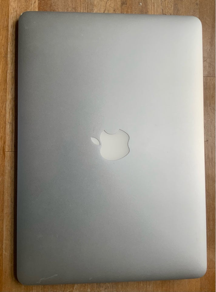 MacBook Air 2015 model 72  16 GHz