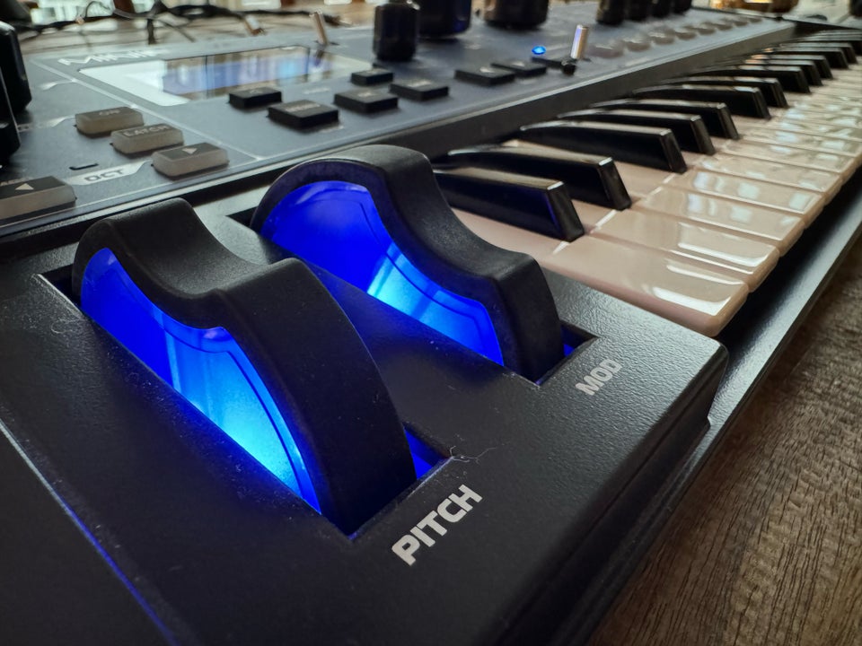 Synthesizer, Novation MiniNova