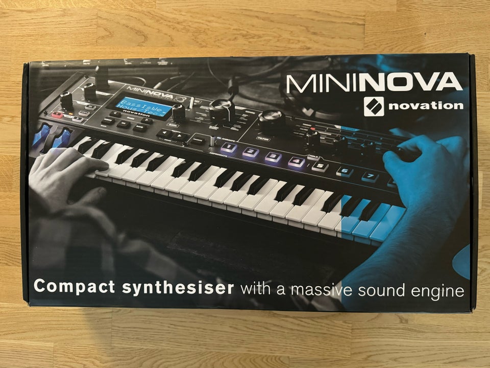 Synthesizer, Novation MiniNova