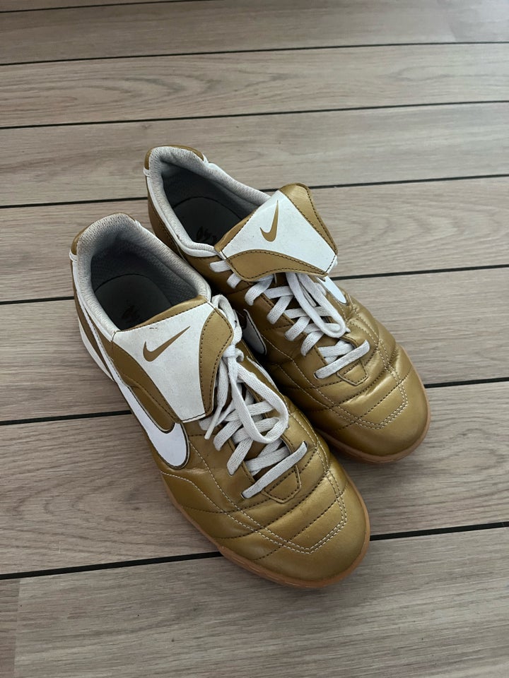 Fodboldsko Nike Tiempo Nike