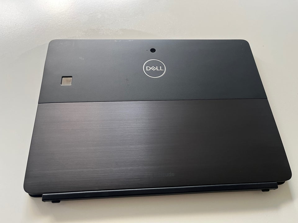 Dell Latitude 5290 2-in-1 16 GB