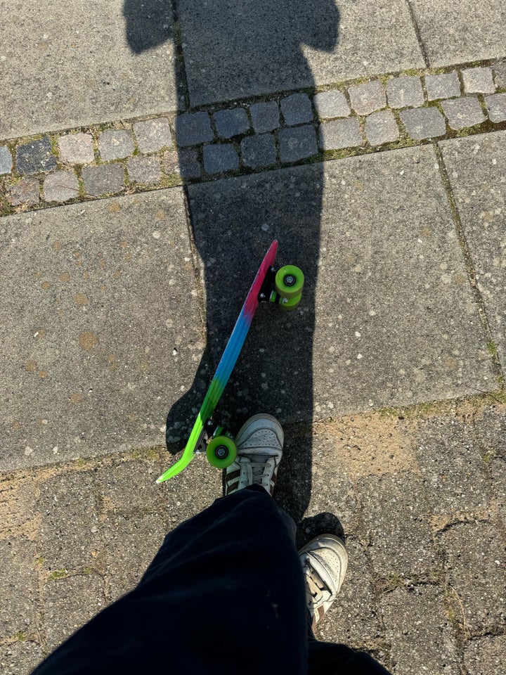 Skateboard