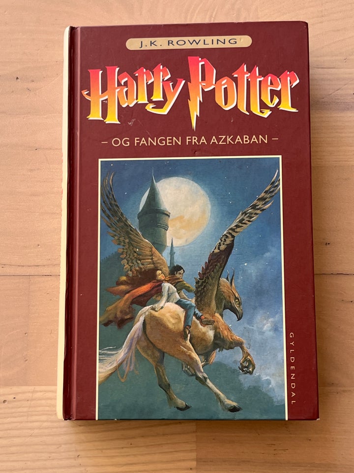 HARRY POTTER - OG FANGEN FRA