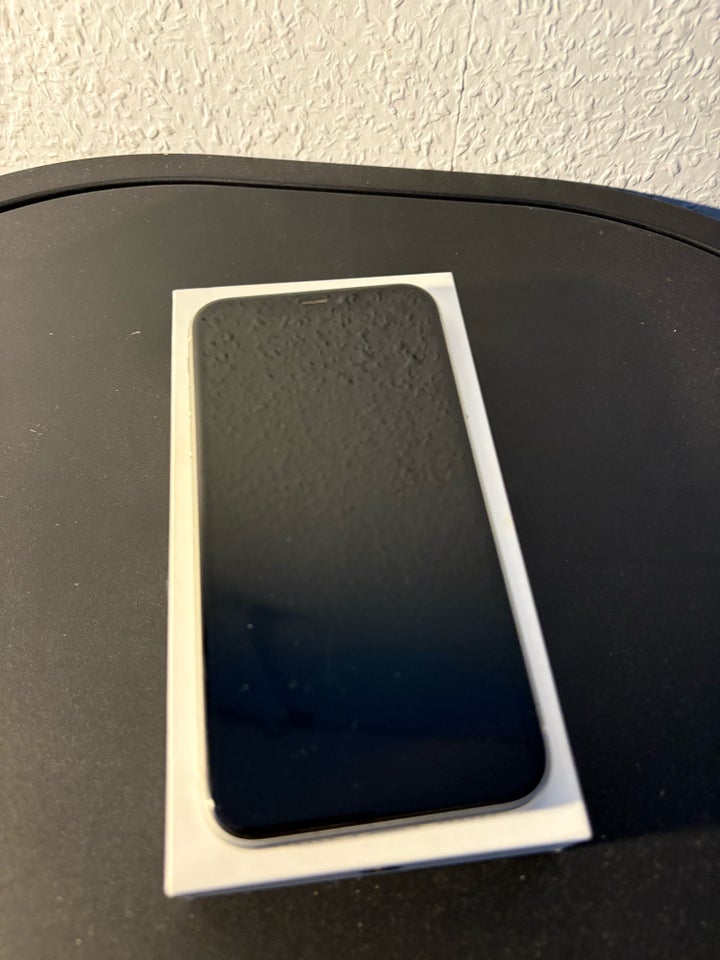 iPhone 11, 64 GB, hvid