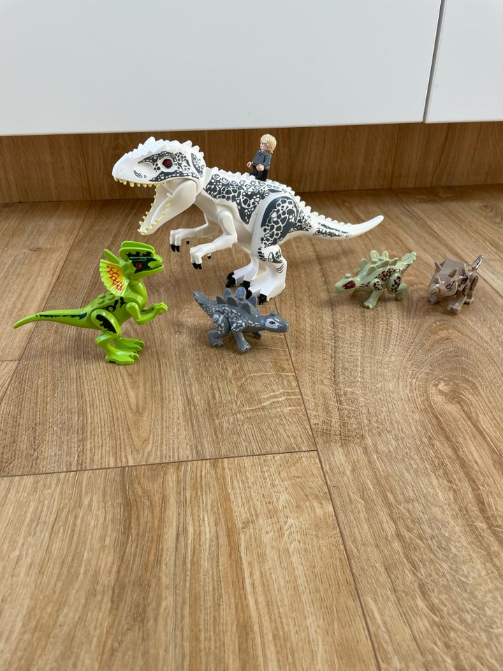 Lego Dino