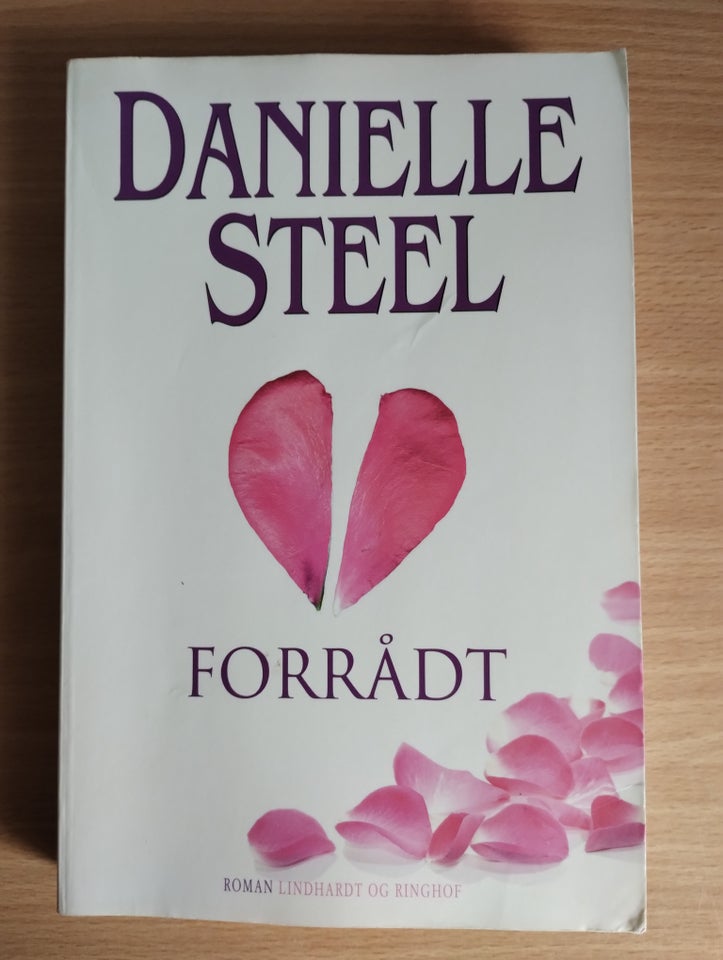 Bøger og blade, Danielle Steel,