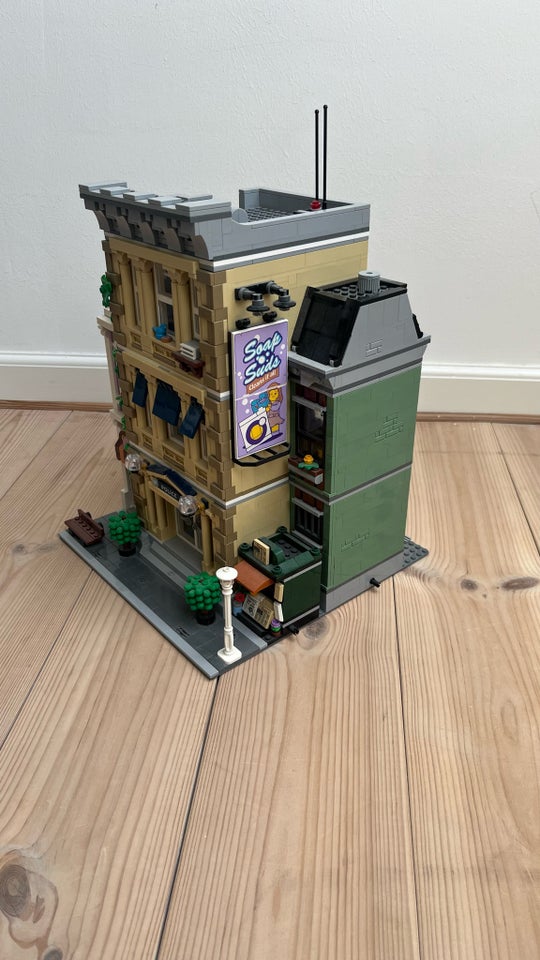 Lego Creator, Politistation 10278