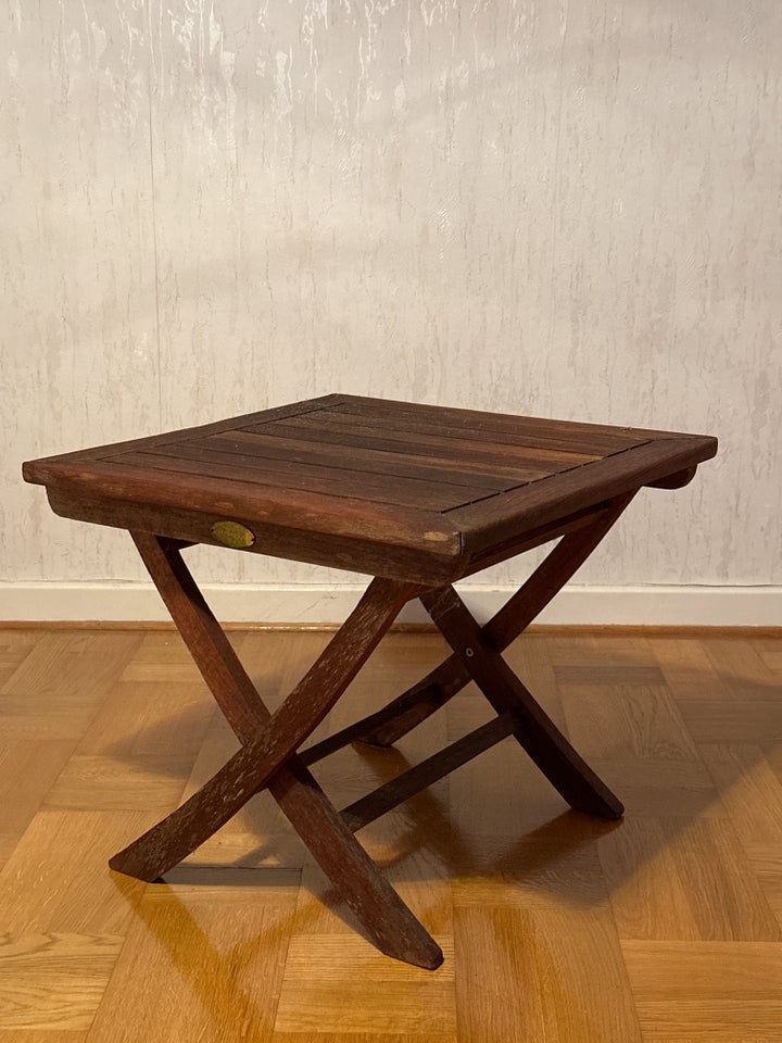 Havebord, Jutlandia, Teak