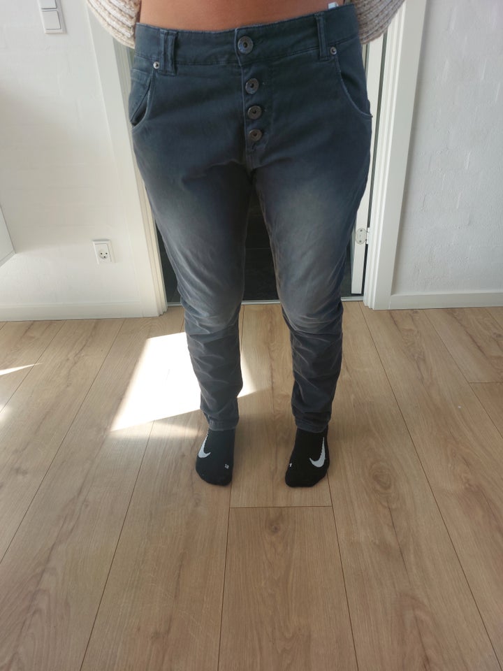 Jeans, Miss Miss, str. 46