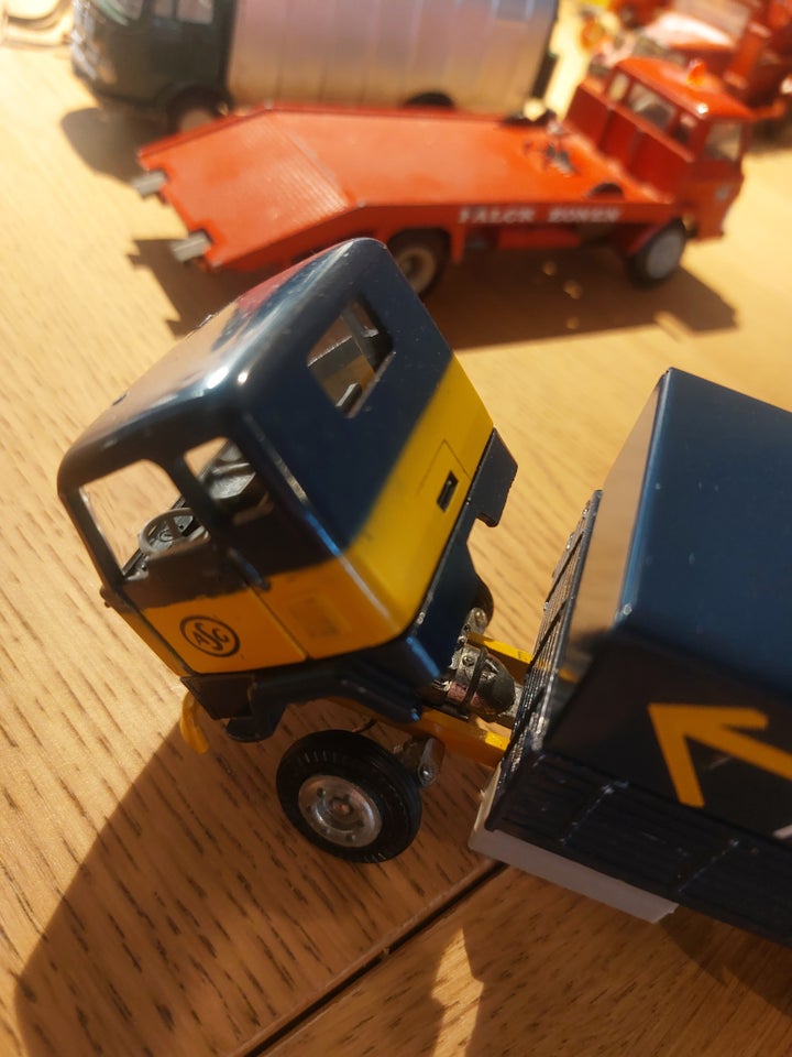 Modellastbil, Tekno denmark Volvo