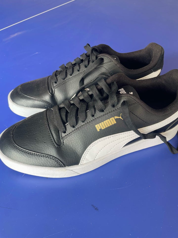 Sneakers Puma str 41