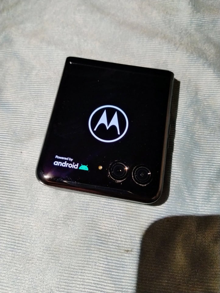 Motorola Razr 40 Ultra, 256 ,