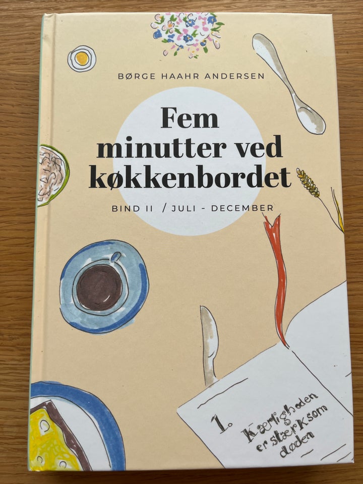 Fem minutter ved køkkenbordet,