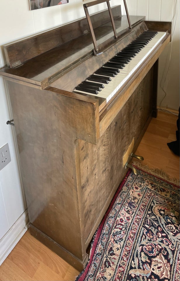 Pianette, Hornung  Møller