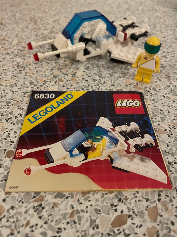 Lego Space, 6830