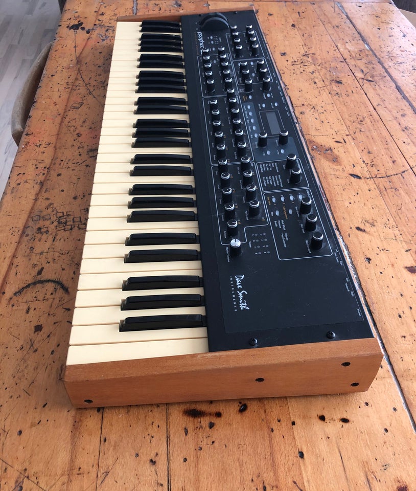 Dave Smith Prophet 8