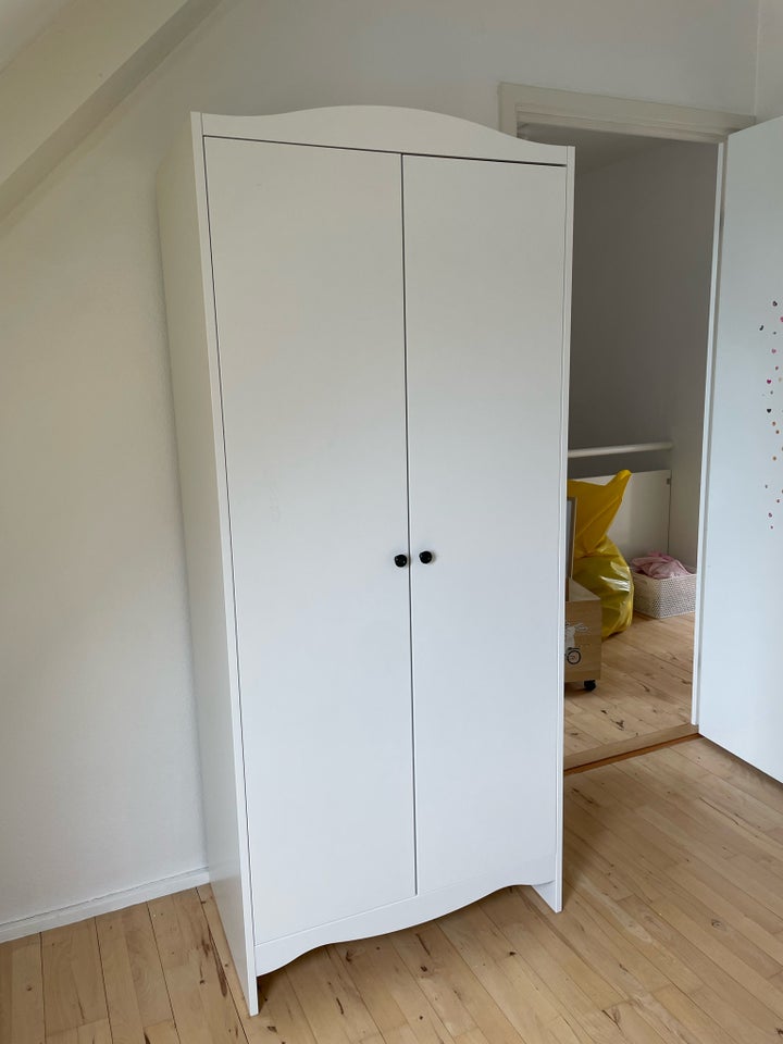 Garderobeskab IKEA b: 80 d: 50 h: