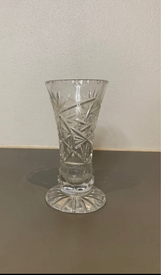 Lille vase i glas