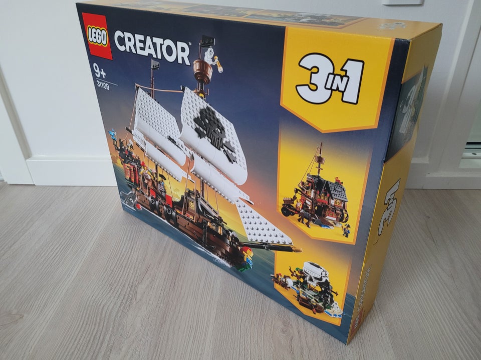 Lego Pirates 31109 Pirate Ship