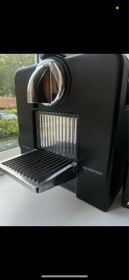 Kapselmaskine, Nespresso Le Cube