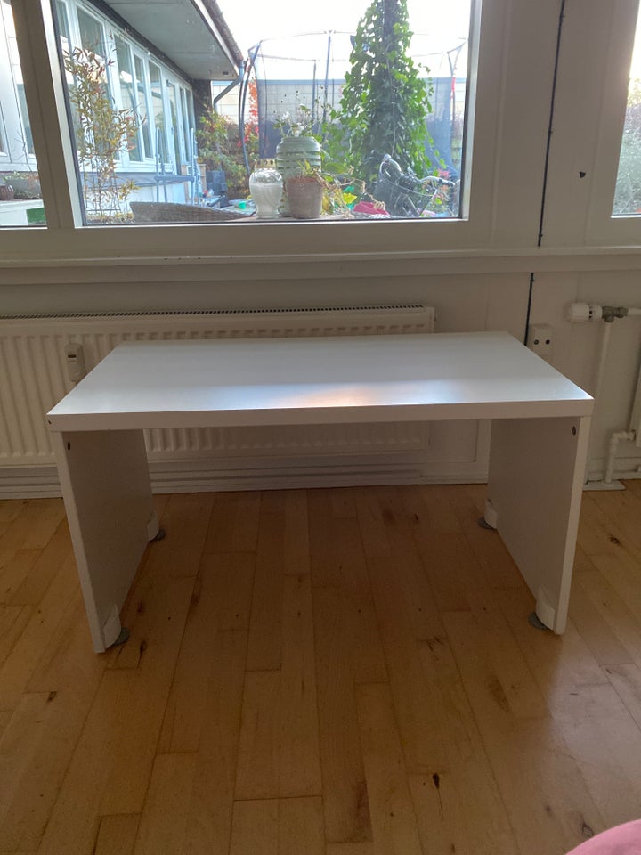 Skrivebord, Ikea, b: 90 d: 49 h: 50