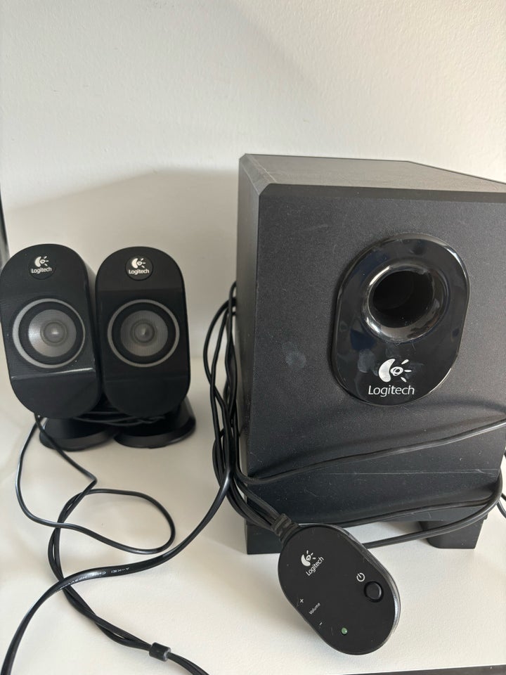 Højttaler Logitech X-210