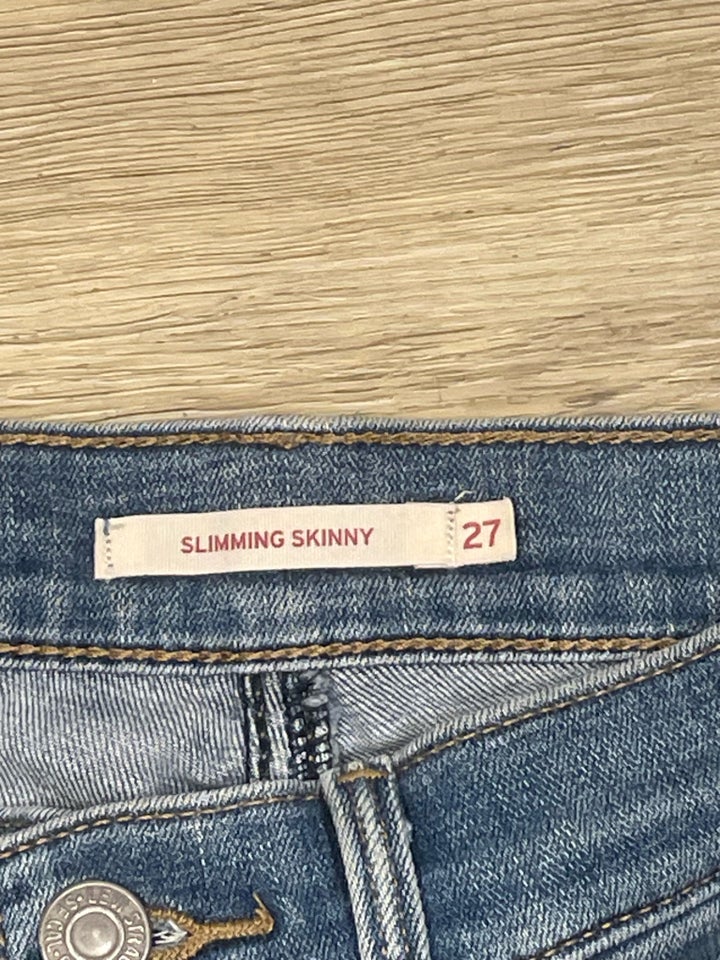 Jeans, Levis, str. 27